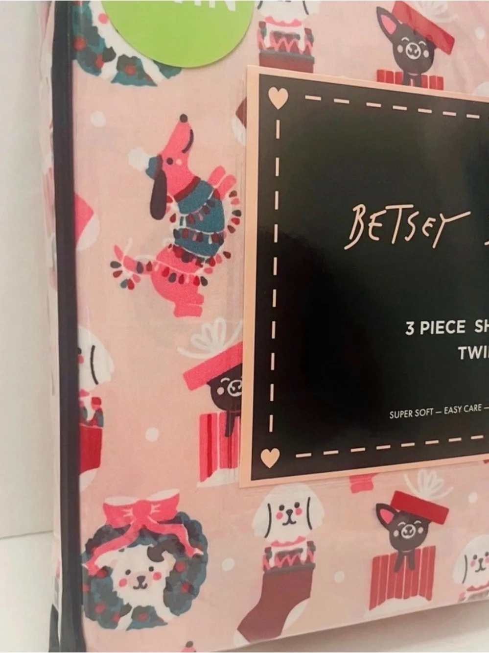 Betsey Johnson Holiday Dogs Pink 3 Piece Twin Size Sheet Set